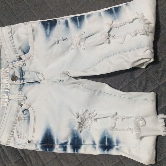 Women's VIP Jeans - Picture 2 of 7